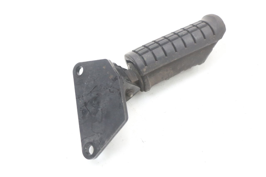 photo de PIASTRA PEDANA ANTERIORE DESTRA SUZUKI VL INTRUDER 125 (2004 - 2007) - Zoom sullo stato d'uso