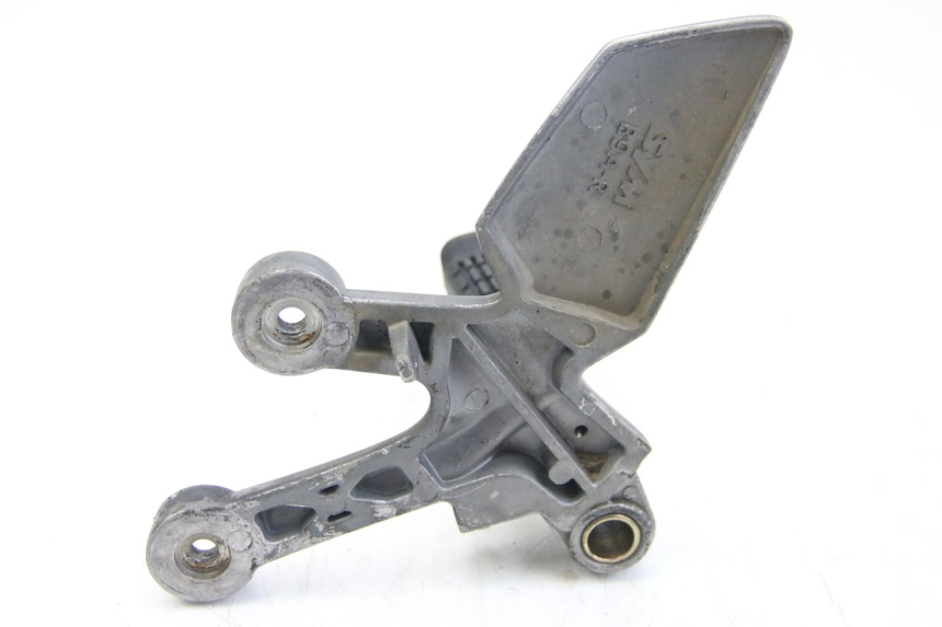 photo de PEDANA ANTERIORE DESTRA SUPPORTO SYM WOLF SB 125 (2011 - 2018) - Zoom sullo stato d'uso