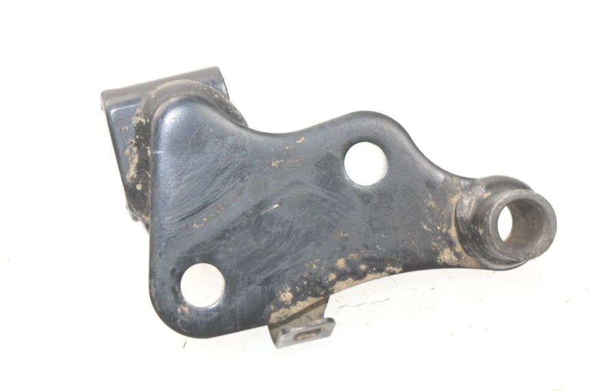 photo de PIASTRA PEDANA ANTERIORE DESTRA YAMAHA WR R 125 (2009 - 2017) - Dettaglio del componente