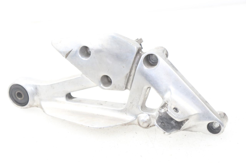 photo de PIASTRA PEDANA ANTERIORE DESTRA YAMAHA XJ600 XJ DIVERSION 600 (1992 - 1997) - Vista principale