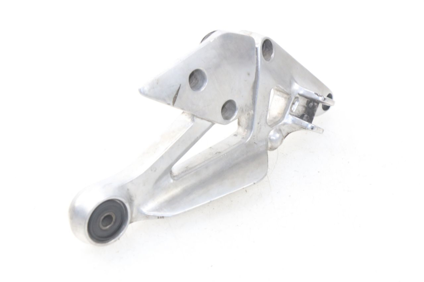 photo de PIASTRA PEDANA ANTERIORE DESTRA YAMAHA XJ600 XJ DIVERSION 600 (1992 - 1997) - Primo piano tecnico