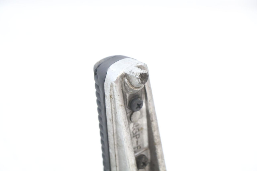 photo de PIASTRA PEDANA ANTERIORE DESTRA YAMAHA XJ600 XJ DIVERSION 600 (1992 - 1997) - Zoom sullo stato d'uso