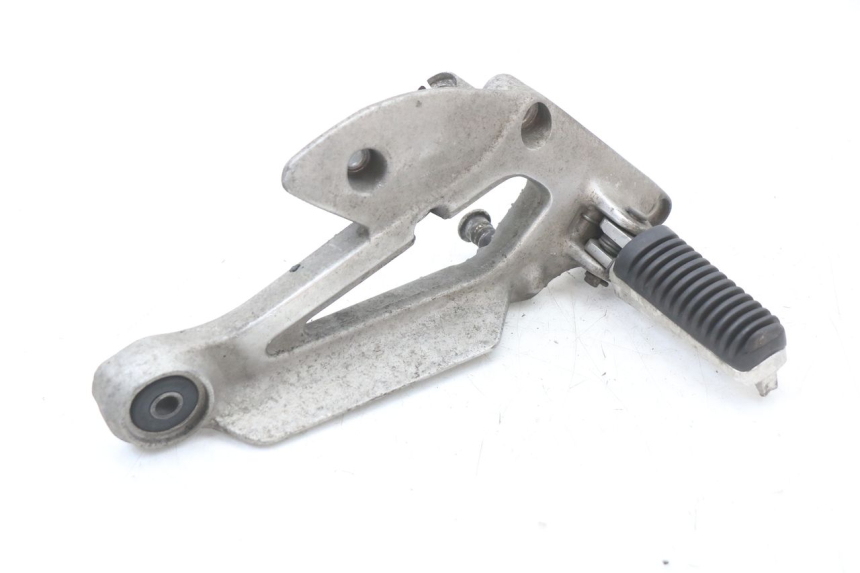 photo de PIASTRA PEDANA ANTERIORE DESTRA YAMAHA XJ600 XJ DIVERSION 600 (1992 - 1997) - Primo piano tecnico