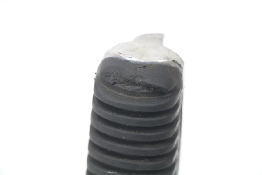 photo de PIASTRA PEDANA ANTERIORE DESTRA YAMAHA XJN XJ N DIVERSION 600 (1994 - 1997) - Primo piano tecnico