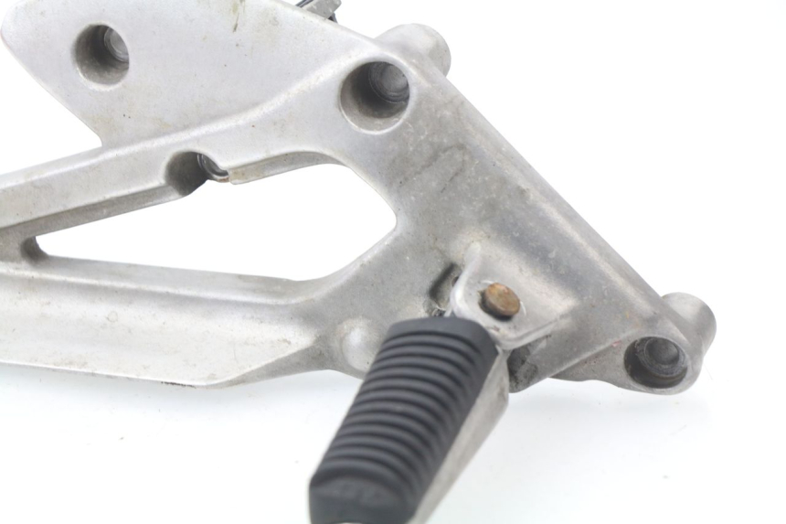 photo de PIASTRA PEDANA ANTERIORE DESTRA YAMAHA XJN XJ N DIVERSION 600 (1994 - 1997) - Vista d'insieme del prodotto