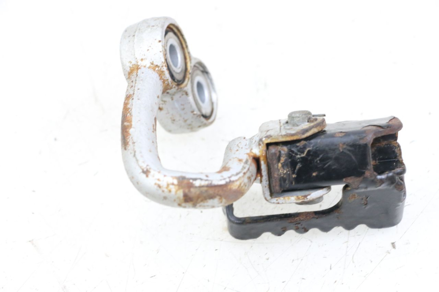 photo de Piastra poggiapiedi anteriore destro HYOSUNG XRX 125 (2000 - 2008) - Zoom sullo stato d'uso