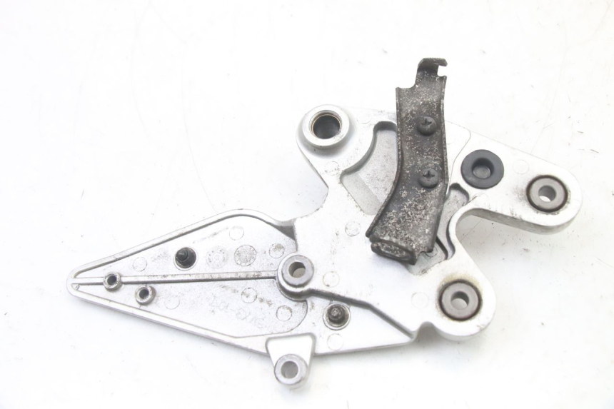 photo de PEDANA ANTERIORE DESTRA SUPPORTO YAMAHA FZ6 FAZER S2 600 (2007 - 2011) - Vista d'insieme del prodotto