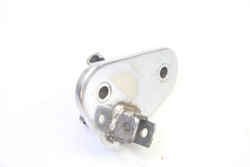 photo de PEDANA ANTERIORE DESTRA SUPPORTO KYMCO ZING 125 (1997 - 2003) - Dettaglio del componente