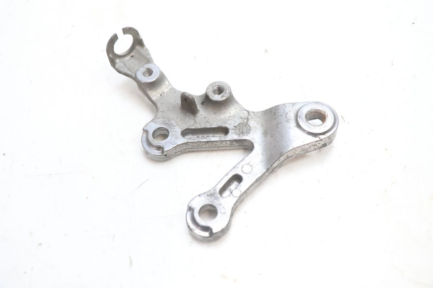 photo de PEDANA ANTERIORE DESTRA SUPPORTO KAWASAKI ZX-6R ZX6R 600 (2000 - 2002) - Zoom sullo stato d'uso