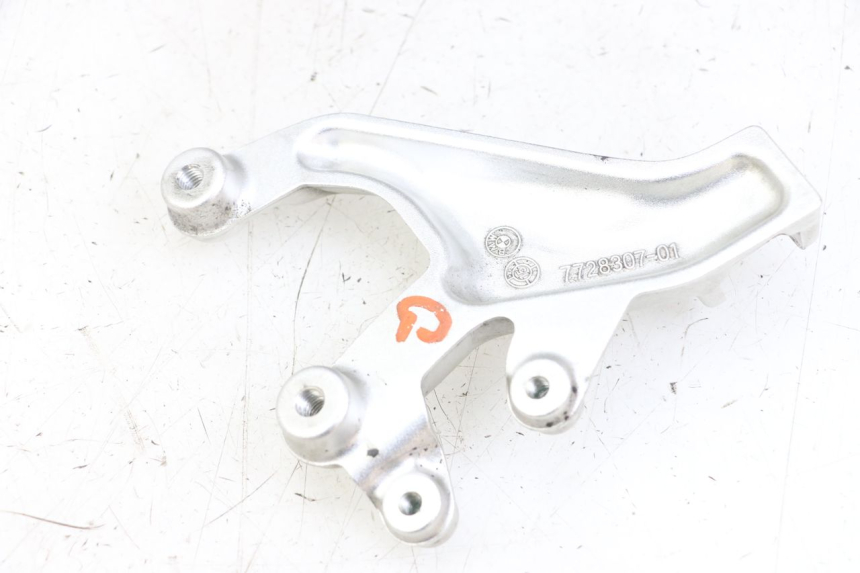photo de PEDANA ANTERIORE SINISTRA SUPPORTO BMW S RR ABS S1000RR 1000 (2015 - 2018) - Zoom sullo stato d'uso
