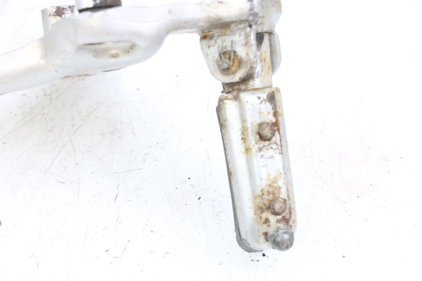 photo de PEDANA ANTERIORE SINISTRA SUPPORTO MAG POWER BOMBERS 4T 50 (2016 - 2026) - Altra angolazione