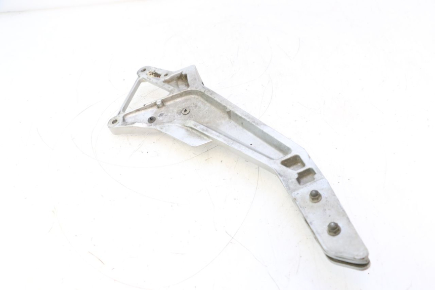 photo de PEDANA ANTERIORE SINISTRA SUPPORTO HONDA CB F HORNET 600 (2005 - 2006) - Zoom sullo stato d'uso