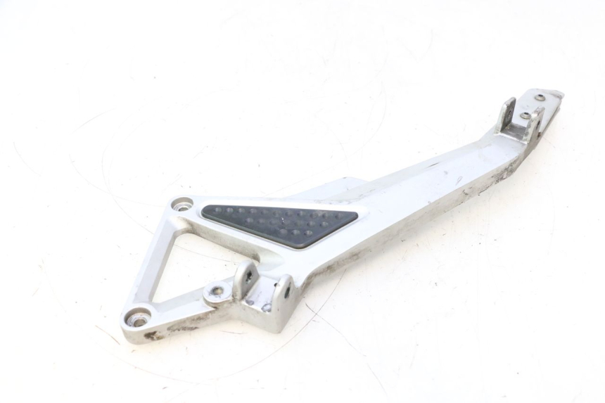 photo de PEDANA ANTERIORE SINISTRA SUPPORTO HONDA CB F HORNET 600 (2005 - 2006) - Vista d'insieme del prodotto