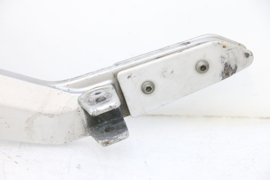 photo de PEDANA ANTERIORE SINISTRA SUPPORTO HONDA CB F HORNET 600 (2005 - 2006) - Ricambio usato controllato