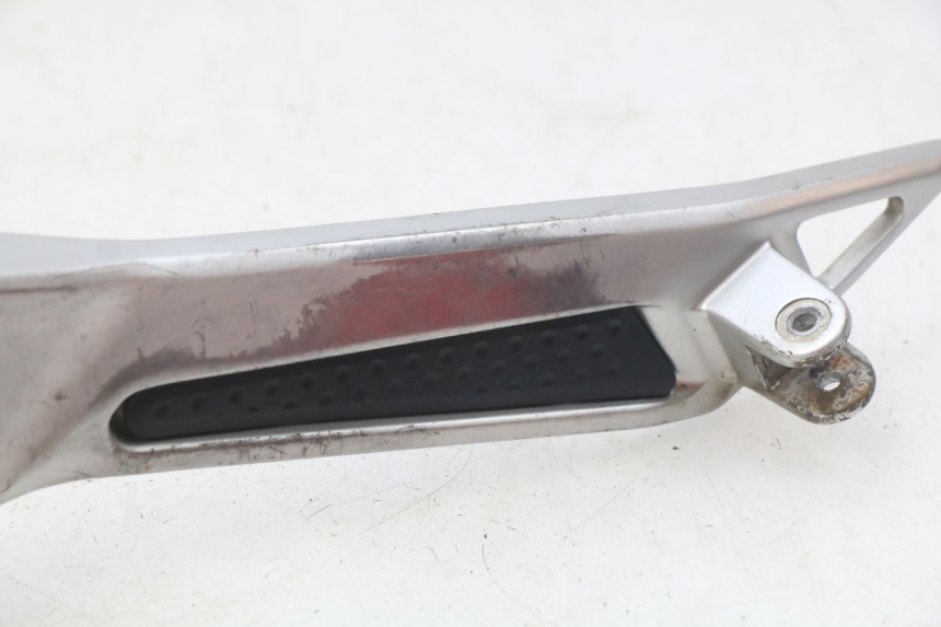 photo de PIASTRA PEDANA ANTERIORE SINISTRA YAMAHA FJR ABS 1300 (2006 - 2012) - Dettaglio del componente