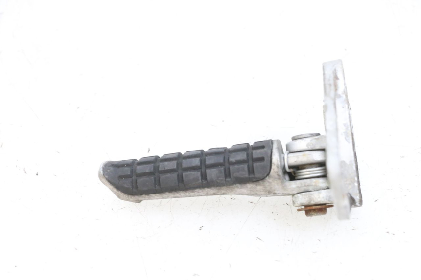 photo de PLATINA PEDANA ANTERIORE SINISTRA KAWASAKI GPX R WARBIRD 600 (1988 - 1993) - Vista d'insieme del prodotto