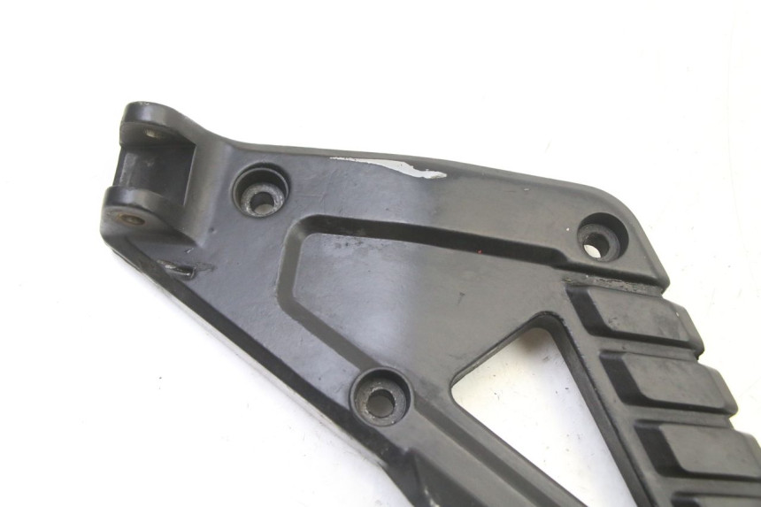 photo de PEDANA ANTERIORE SINISTRA SUPPORTO BMW K 75 RT 750 (1989 - 1997) - Dettaglio del componente