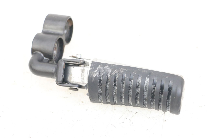 photo de PEDANA ANTERIORE SINISTRA SUPPORTO KYMCO K-PW K-PIPE 50 (2012 - 2017) - Dettagli dei punti di fissaggio