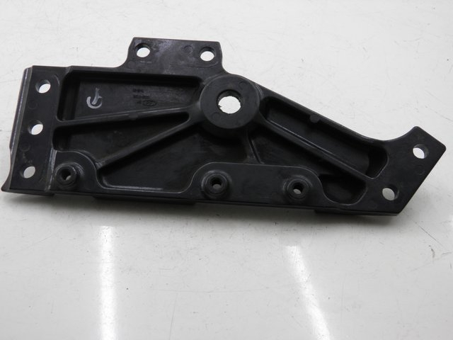 photo de PEDANA ANTERIORE SINISTRA SUPPORTO KAWASAKI ZEPHYR 550 (1991 - 1998) - Dettaglio del componente