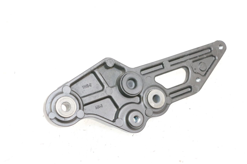 photo de PEDANA ANTERIORE SINISTRA SUPPORTO YAMAHA MT-07 MT07 ABS 700 (2018 - 2020) - Dettaglio del componente