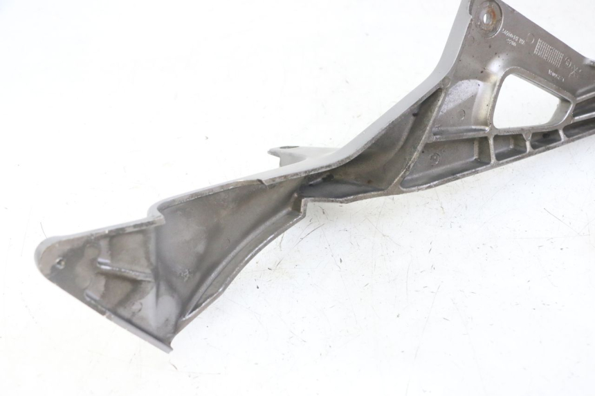 photo de PEDANA ANTERIORE SINISTRA SUPPORTO HONDA NTV DEAUVILLE ABS 700 (2007 - 2016) - Dettaglio del componente