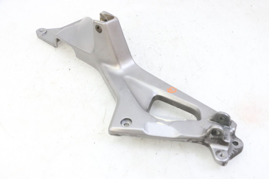 photo de PEDANA ANTERIORE SINISTRA SUPPORTO HONDA NTV DEAUVILLE ABS 700 (2007 - 2016) - Stato della superficie e materiale