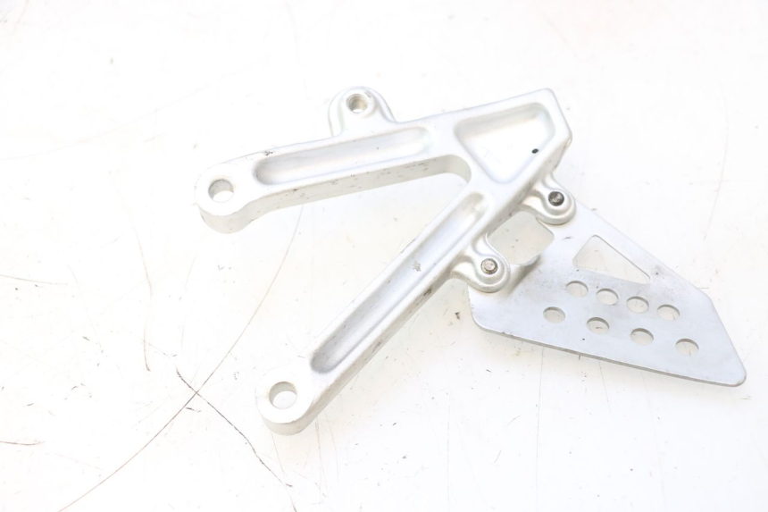 photo de PEDANA ANTERIORE SINISTRA SUPPORTO DUCATI SS IE DS CARENEE 1000 (2002 - 2006) - Altra angolazione