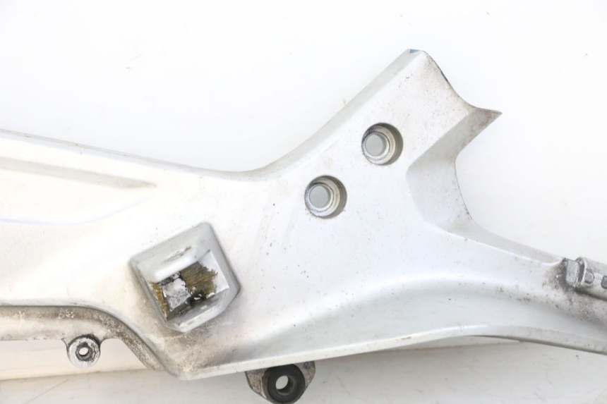 photo de PEDANA ANTERIORE SINISTRA SUPPORTO HONDA ST PAN EUROPEAN 1300 (2002 - 2013) - Altra vista dell'articolo