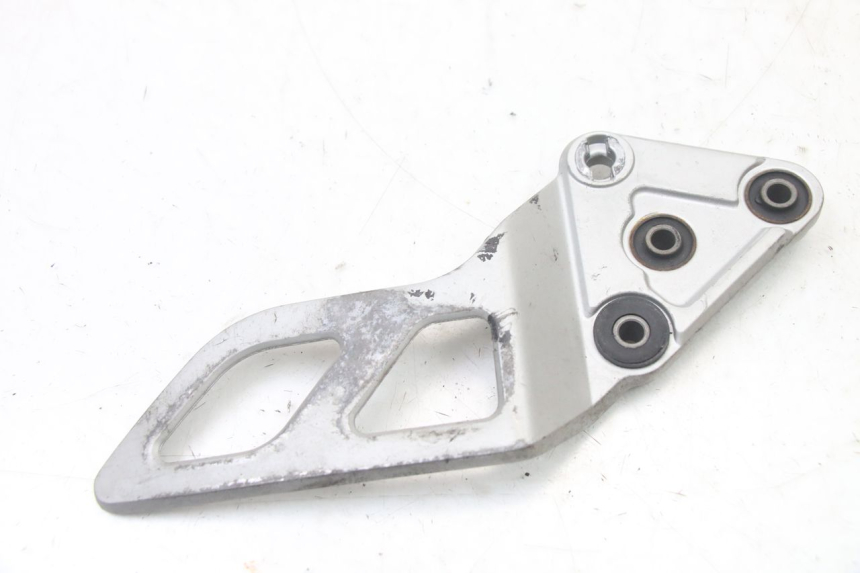 photo de PEDANA ANTERIORE SINISTRA SUPPORTO SUZUKI GSX F GSXF 650 (2007 - 2015) - Altra angolazione