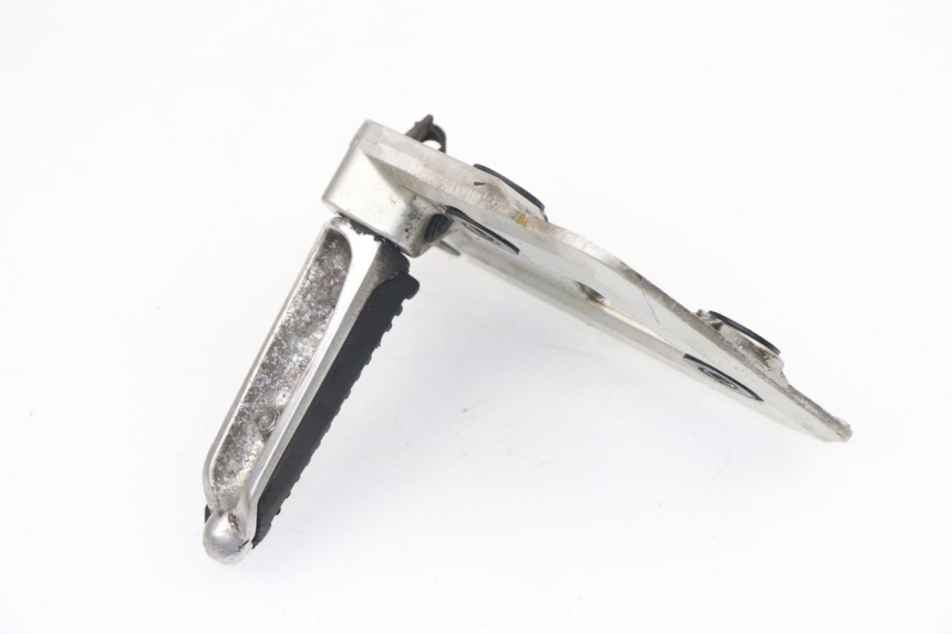 photo de PIASTRA PEDANA ANTERIORE SINISTRA SUZUKI GSX F GSXF 750 (1988 - 1998) - Vista d'insieme del prodotto