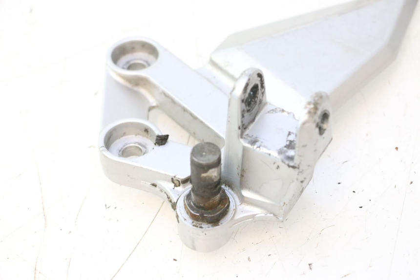 photo de PEDANA ANTERIORE SINISTRA SUPPORTO SUZUKI SV S 650 (2003 - 2009) - Vista d'insieme del prodotto