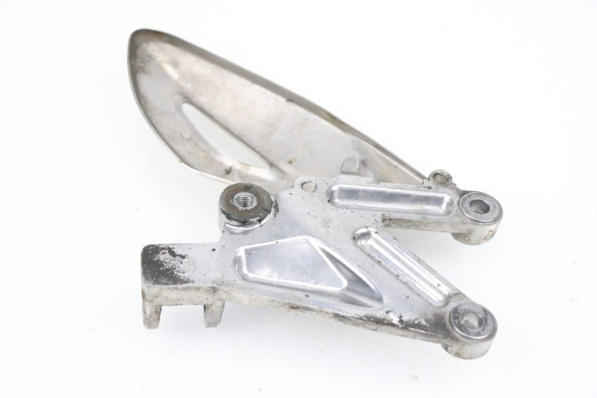 photo de PIASTRA PEDANA ANTERIORE SINISTRA TRIUMPH STREET TRIPLE 675 (2007 - 2012) - Dettaglio del componente