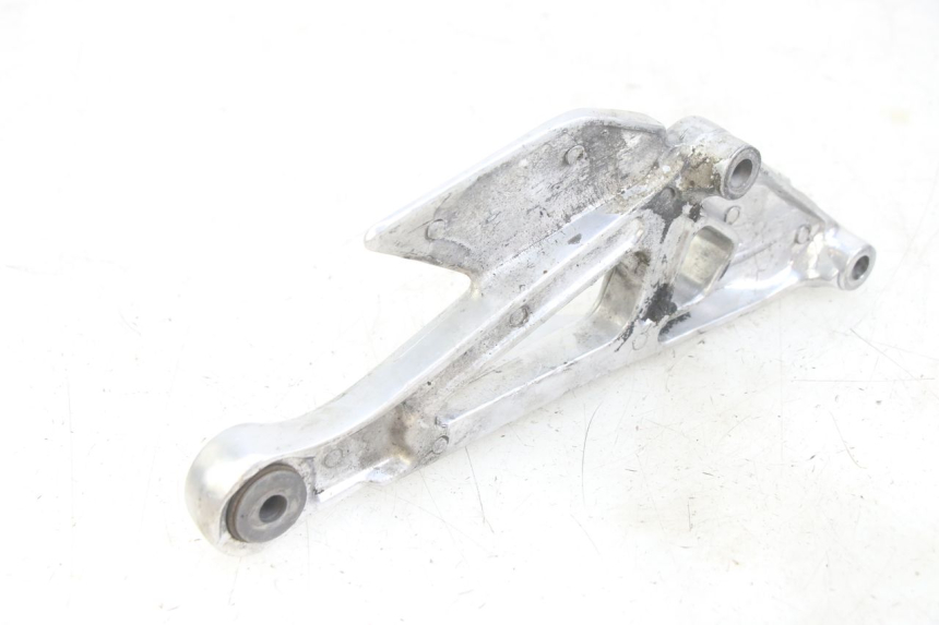 photo de PEDANA ANTERIORE SINISTRA SUPPORTO YAMAHA XJN DIVERSION 600 (2000 - 2003) - Primo piano tecnico