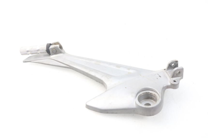 photo de PEDANA ANTERIORE SINISTRA SUPPORTO HONDA XLV VARADERO 125 (2000 - 2006) - Zoom sullo stato d'uso