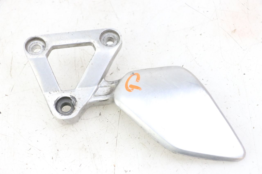 photo de PIASTRA PEDANA ANTERIORE SINISTRA YAMAHA FZS FAZER 600 (2001 - 2003) - Vista principale