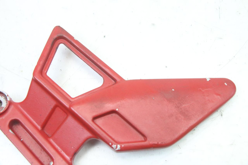 photo de PEDANA ANTERIORE SINISTRA SUPPORTO YAMAHA TZR 50 (2008 - 2016) - Zoom sullo stato d'uso