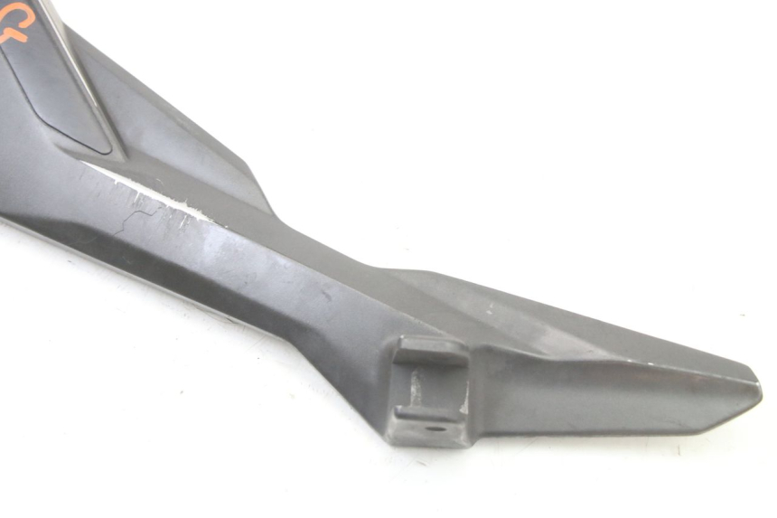 photo de PEDANA ANTERIORE SINISTRA SUPPORTO YAMAHA XJ6 600 (2008 - 2016) - Zoom sullo stato d'uso