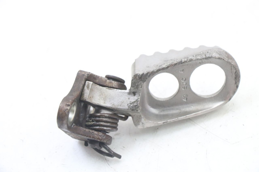 photo de PEDANA ANTERIORE SINISTRA SUPPORTO YAMAHA YZ 125 (2006 - 2016) - Vista d'insieme del prodotto