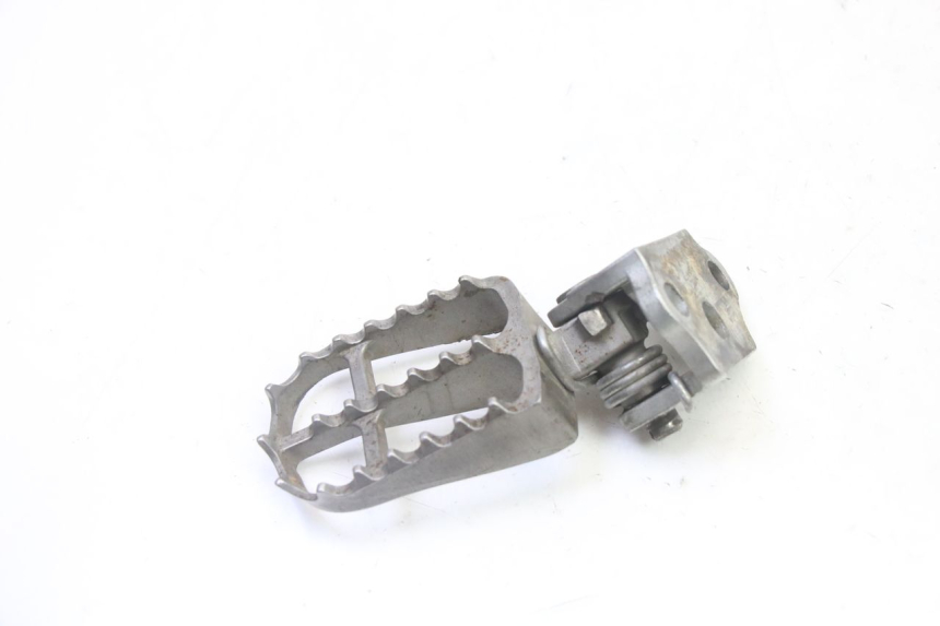 photo de PEDANA ANTERIORE SINISTRA SUPPORTO YAMAHA YZF YZ-F 450 (2014 - 2016) - Vista principale