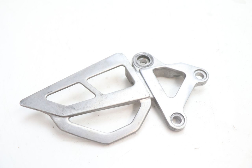 photo de PEDANA ANTERIORE SINISTRA SUPPORTO KAWASAKI ZX-6R ZX6R 600 (1995 - 1997) - Dettaglio del componente