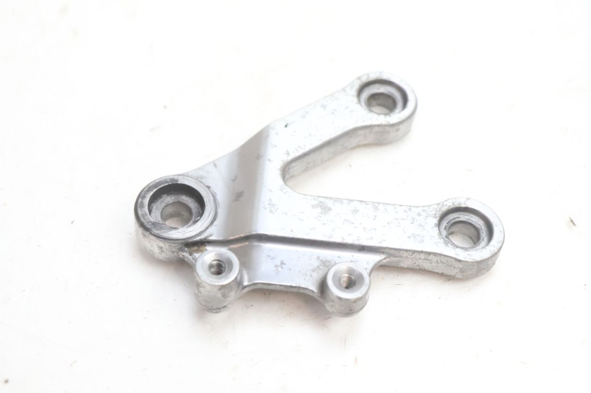 photo de PEDANA ANTERIORE SINISTRA SUPPORTO KAWASAKI ZX-6R ZX6R 600 (2000 - 2002) - Dettaglio del componente