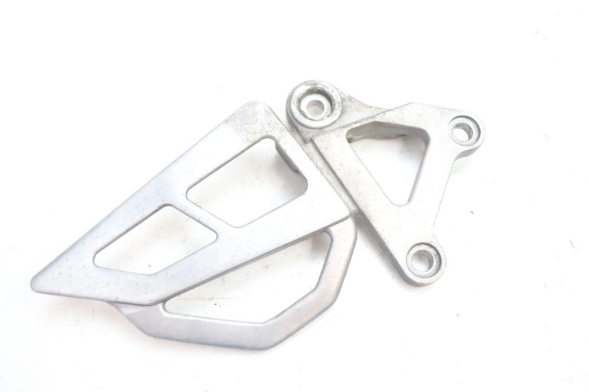 photo de PEDANA ANTERIORE SINISTRA SUPPORTO KAWASAKI ZX-6R ZX6R 600 (1995 - 1997) - Altra angolazione