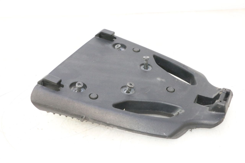 photo de STAFFA ATTACCO PIAGGIO MP3 HPE 530 (2022 - 2026) - Altra vista dell'articolo