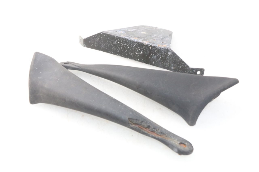 photo de piastra del bauletto PIAGGIO SKIPPER 125 (2000 - 2004) - Dettaglio del componente