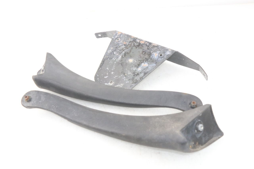 photo de piastra del bauletto PIAGGIO SKIPPER 125 (2000 - 2004) - Altra angolazione