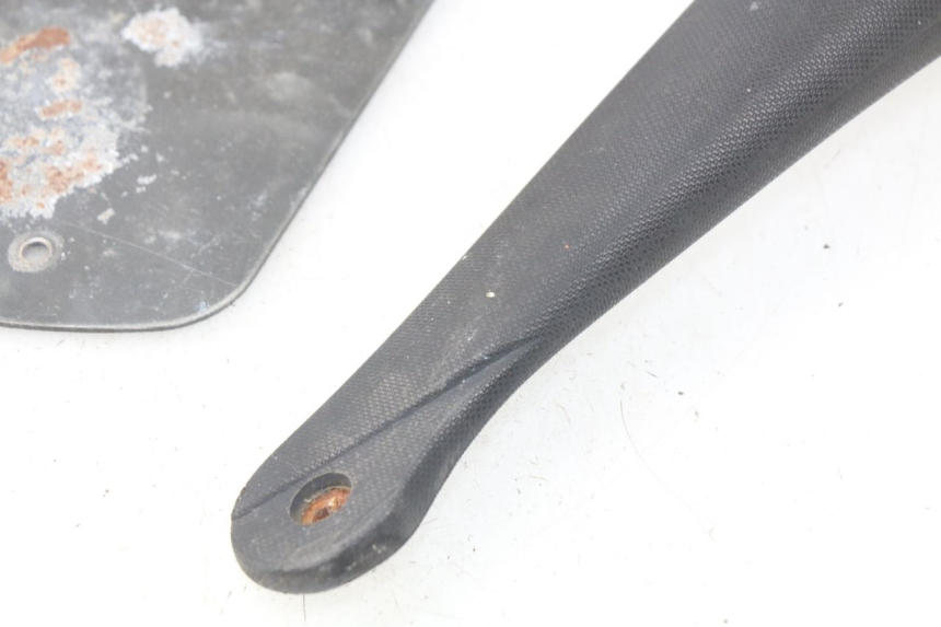 photo de piastra del bauletto PIAGGIO SKIPPER 125 (2000 - 2004) - Primo piano tecnico