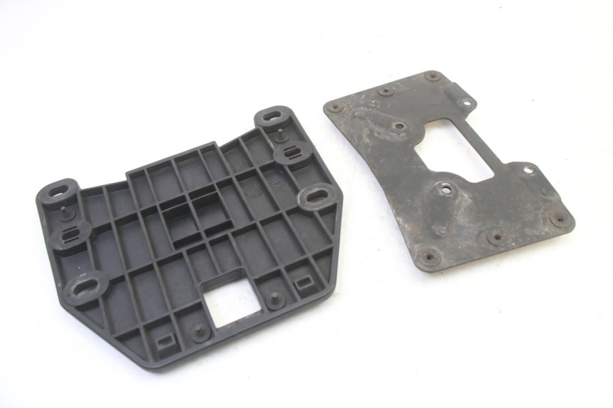 photo de STAFFA ATTACCO HONDA ST PAN EUROPEAN 1300 (2002 - 2013) - Zoom sullo stato d'uso