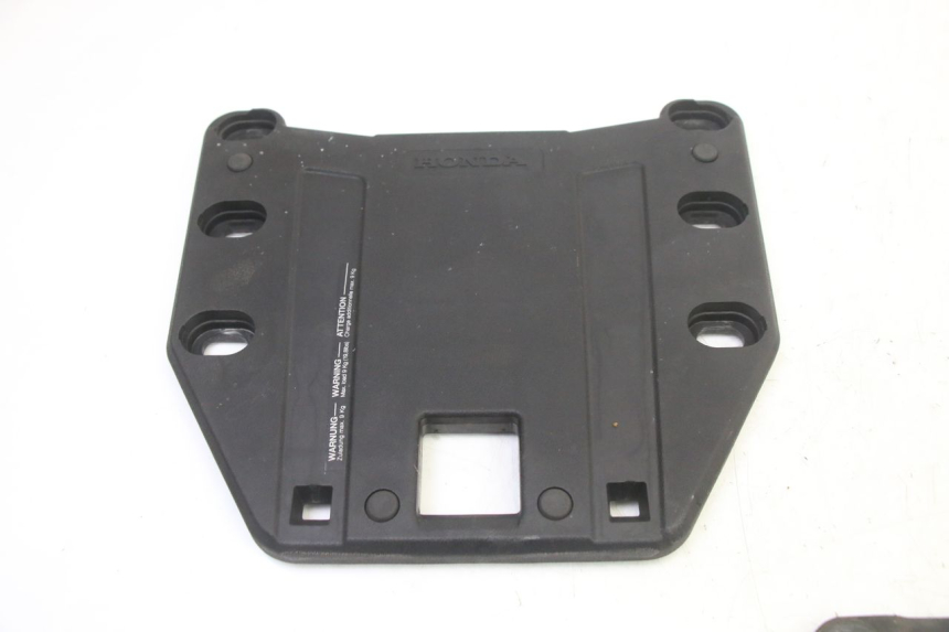photo de STAFFA ATTACCO HONDA ST PAN EUROPEAN 1300 (2002 - 2013) - Primo piano tecnico