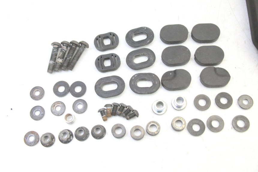 photo de STAFFA ATTACCO HONDA ST PAN EUROPEAN 1300 (2002 - 2013) - Ricambio usato controllato