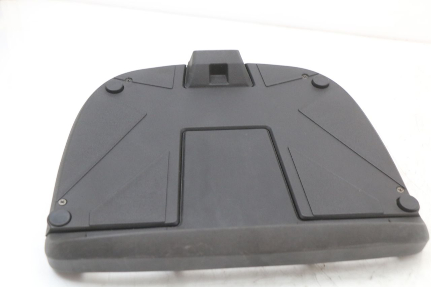 photo de STAFFA ATTACCO PIAGGIO X10 125 (2012 - 2017) - Zoom sullo stato d'uso